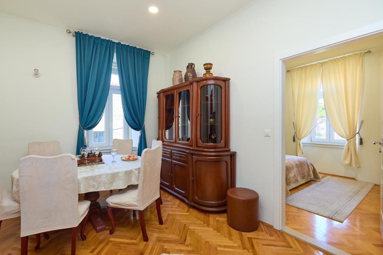 Spacious 4 Bedroom Dubrovnik Apartment Exteriör bild